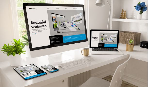 A Total New Media Stock Photo - Call Total New Media - (833) 220-ERIC - (833) 220-3742